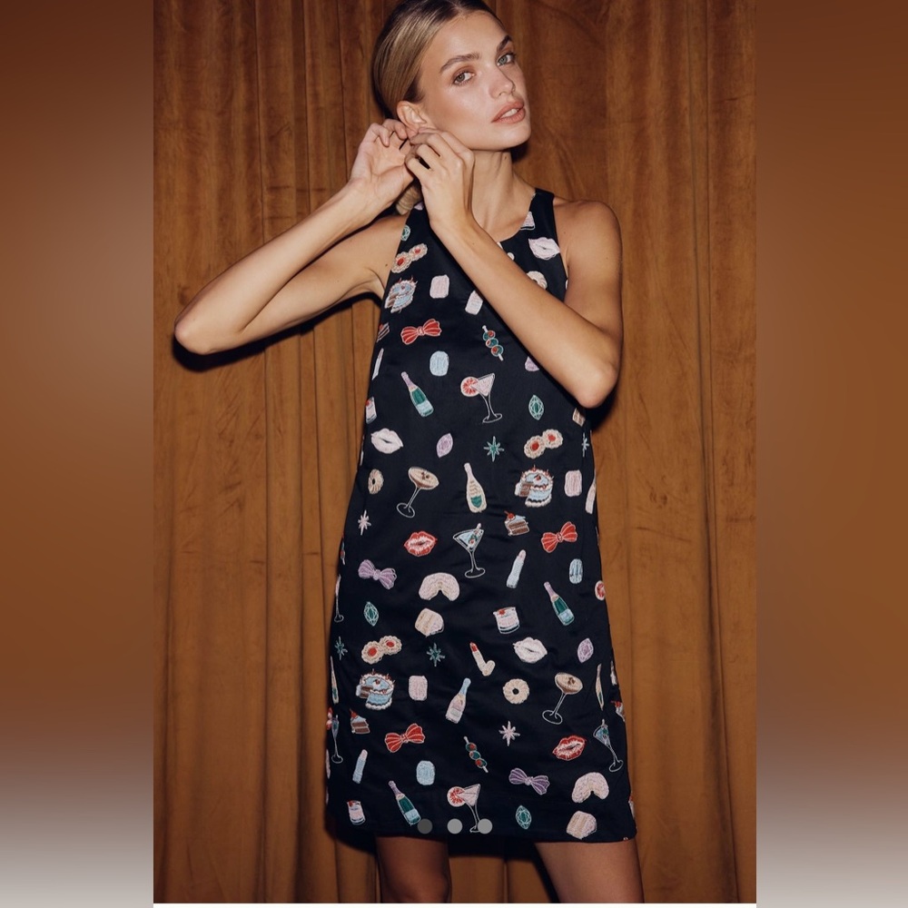 Stylish Black Patterned Dress